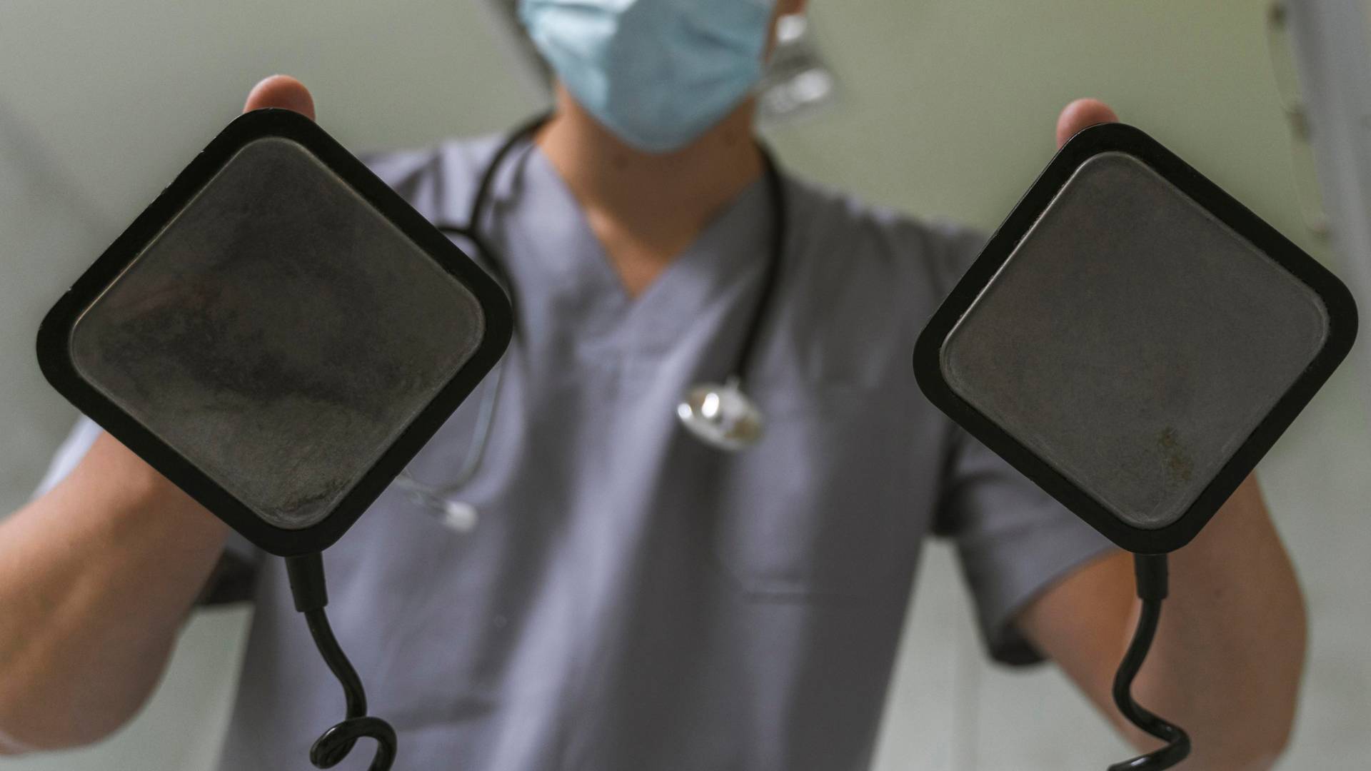 AEDs and Cardiac Arrest: What You Need to Know